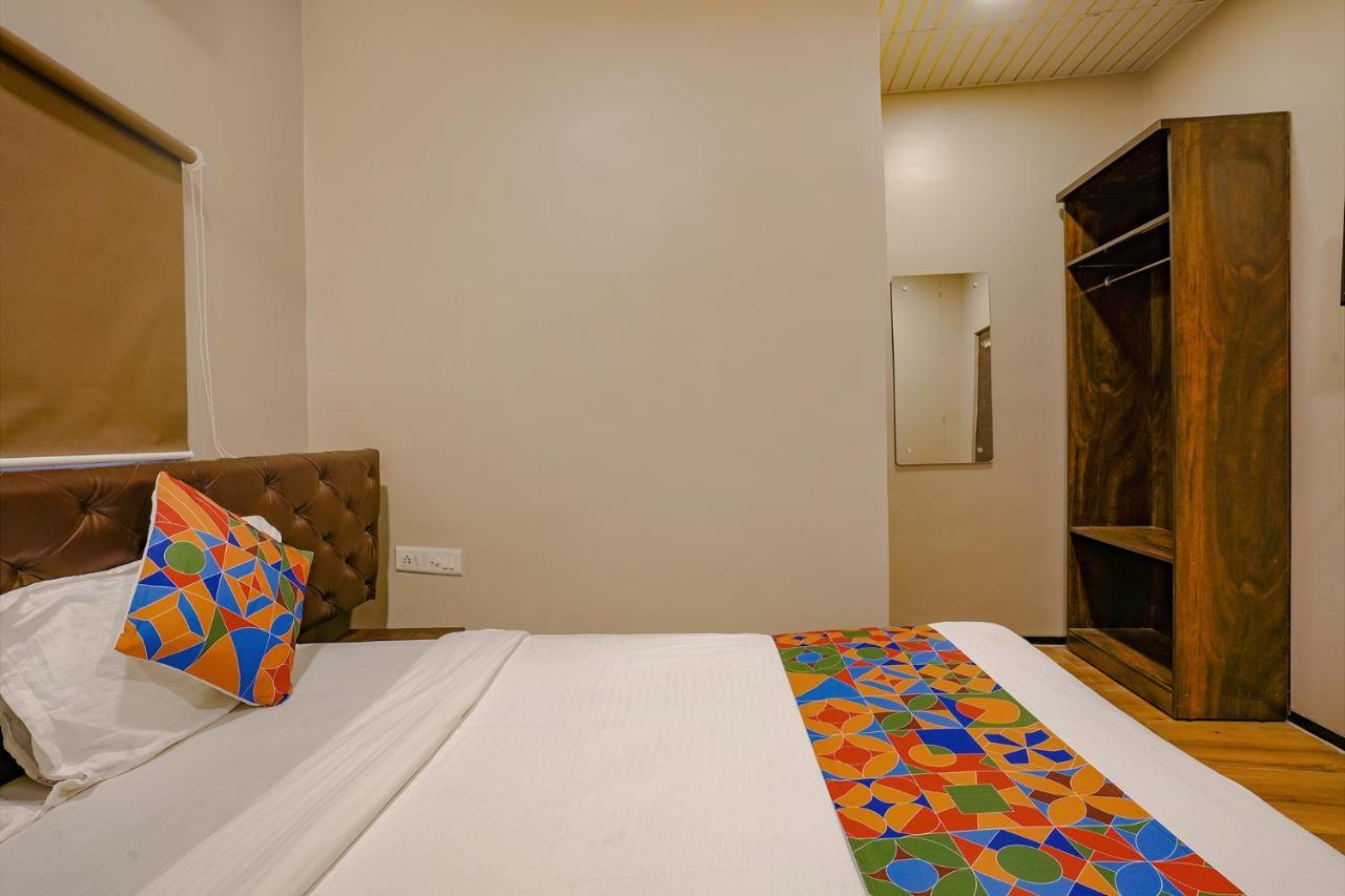 Fabexpress Comfort Stay - Nr Mumbai International Airport Esterno foto